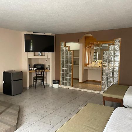 Hotel Flamingo Juárez Exteriör bild